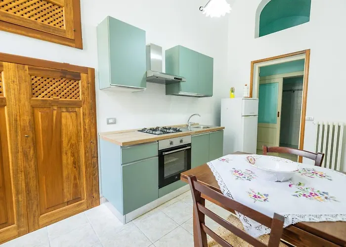 Casa Orchidea טריקאסה